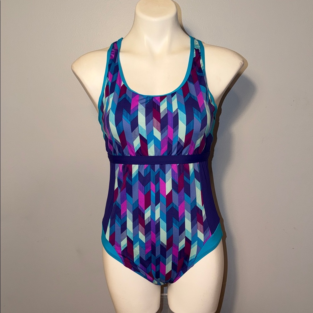 L.L. Bean ladies NWT Racerback one piece swimsuit. Size 16 Regular, UPF 50+
